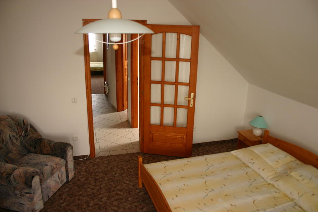 Abigel Thermal Apartman Bük Chambre photo